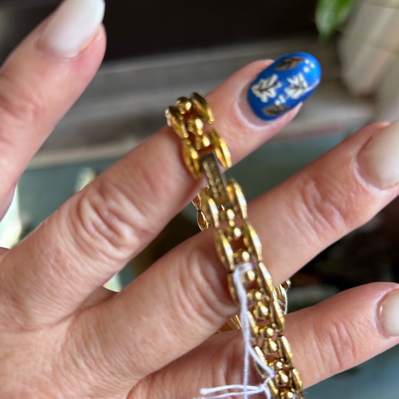 - RARE Vintage Gucci 14k Gold Plated Watch Set with Bezels Pristine - Picture 5 of 9